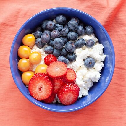 Making your own cottage cheese at home